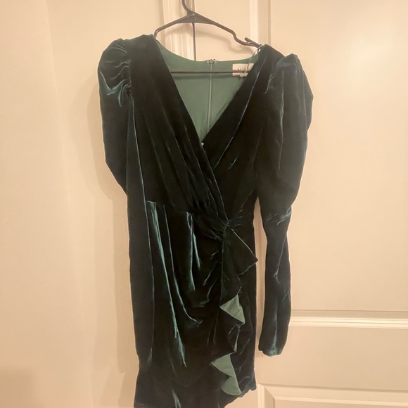 Velvet green dress size M - Picture 4 of 5